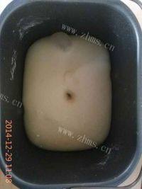 自制豆沙面包做法图解3)