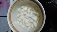 垂涎欲滴的冰糖雪梨水做法图解2)