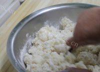 自己做的烫面炸糕做法图解3)