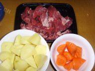 土豆烧牛肉做法图解2)