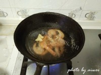好吃鲜虾土豆泥做法图解9)