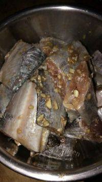 美味的油炸带鱼做法图解1)