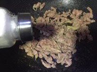 家常菜苦瓜炒牛肉做法图解9)