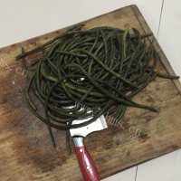 好吃的豆角肉水饺做法图解2)
