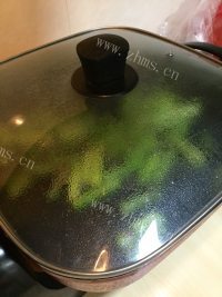 色泽不错的清炒芦笋做法图解5)