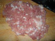 喷香的肉饼蒸蛋做法图解2)