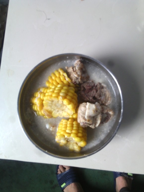 DIY排骨玉米汤