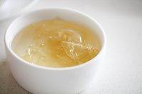 「念念不忘」杏仁豆腐做法图解4)
