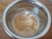 芝麻咸酥小饼做法图解1)