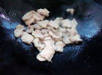 简单的农家小炒肉做法图解4)