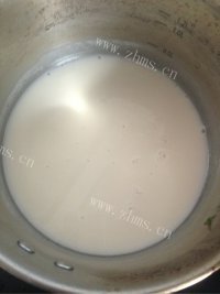 超软的汤种法柔软餐包做法图解1)