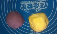 自制椰汁芋圆西米露做法图解5)