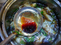 美味的紫菜馄饨做法图解6)