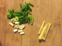 爱吃的素鸡红烧肉做法图解1)