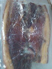 很有食欲的大葱炒腊肉做法图解1)