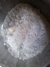 记忆中的葱油饼做法图解1)