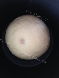 喷香的葡萄干面包做法图解2)