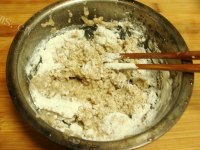 好吃的豆渣饼做法图解2)