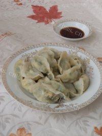 自己做的韭菜馅水饺