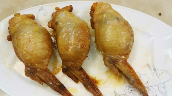 香气浓郁的鸡翅包饭