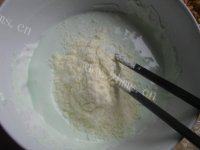 自制微波炉版牛轧糖做法图解5)