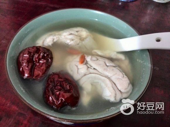 天麻炖猪脑