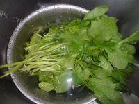 简单的蒜蓉菠菜做法图解1)