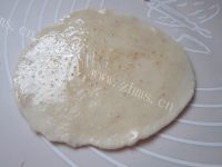 自制香酥葱油饼做法图解7)