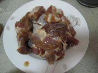 「儿童美食」糯米蒸排骨做法图解6)