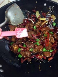 美味的香辣猪蹄做法图解13)