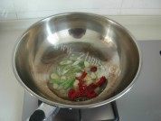芋头烧鸡做法图解4)