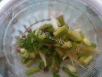 「DIY美食」芹菜猪肉饺子做法图解18)