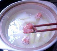美味的冬瓜肉丸汤做法图解5)