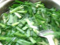健康美食之韭菜炒鸡蛋做法图解9)