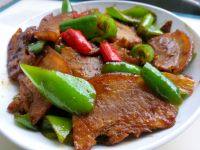 家常菜青椒回锅肉
