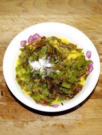「DIY美食」香椿炒蛋做法图解8)