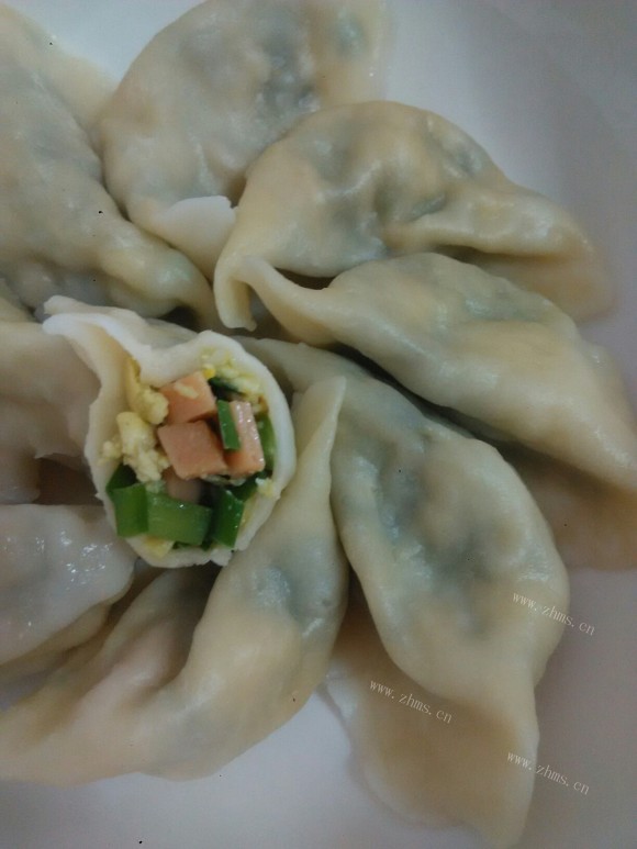 美味营养的韭菜鸡蛋水饺