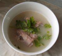 易做的排骨汤