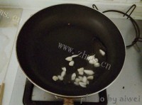 家常菜虎皮尖椒做法图解6)
