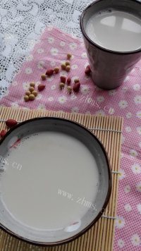 食欲满满的花生豆浆