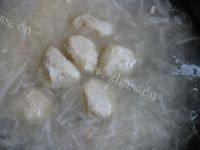 美味的鱼丸萝卜汤做法图解6)
