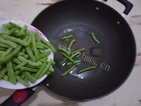 好吃的干煸四季豆做法图解4)