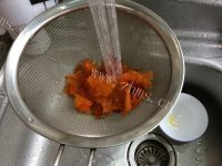 营养木瓜炖燕窝做法图解2)
