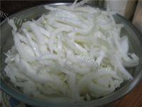 易做的黑木耳炒大白菜梗做法图解1)