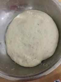 自制葱香饼做法图解2)