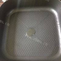 贡菜炒肉丝做法图解3)