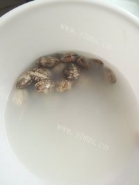 美味的爆炒花蛤做法图解2)