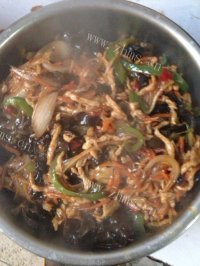 家常菜木耳炒肉丝