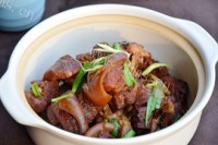 美味的红烧羊肉做法图解9)