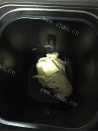 五味俱全的毛毛虫面包做法图解2)